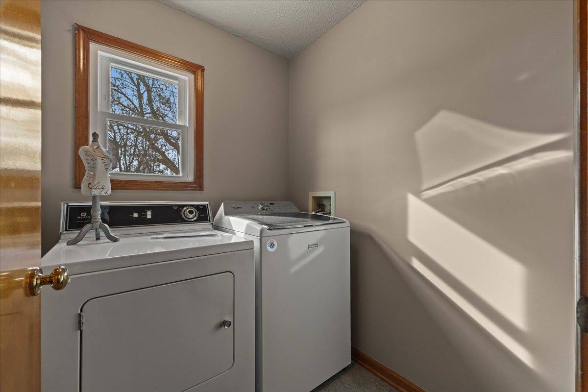 15778 Horton St, Overland Park, KS 66223