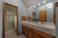 15778 Horton St, Overland Park, KS 66223