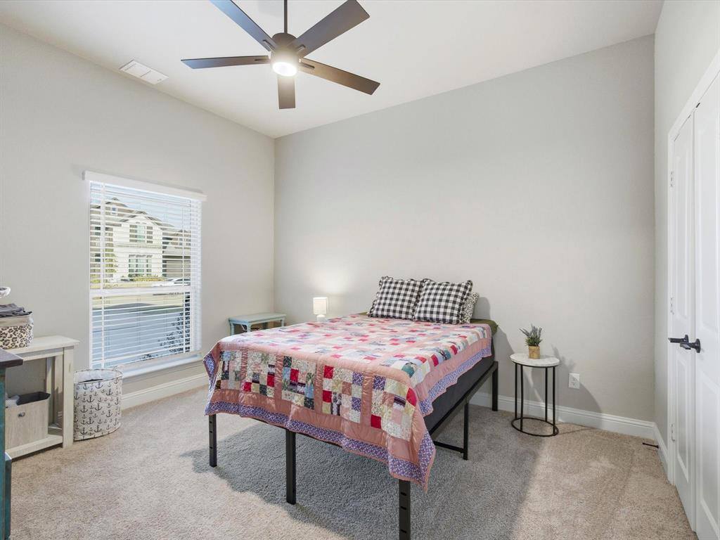 224 Comanche Trail, Alvarado, TX 76009