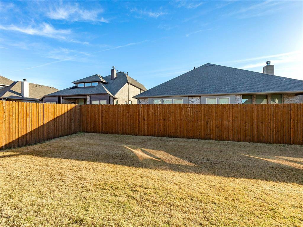 224 Comanche Trail, Alvarado, TX 76009