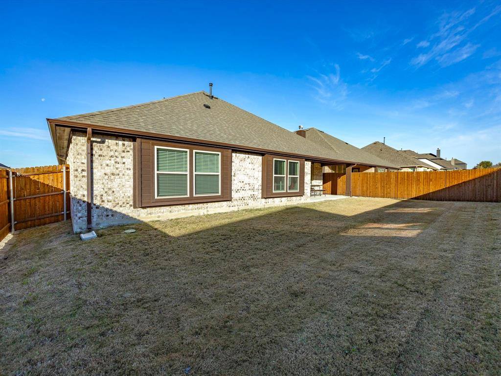 224 Comanche Trail, Alvarado, TX 76009