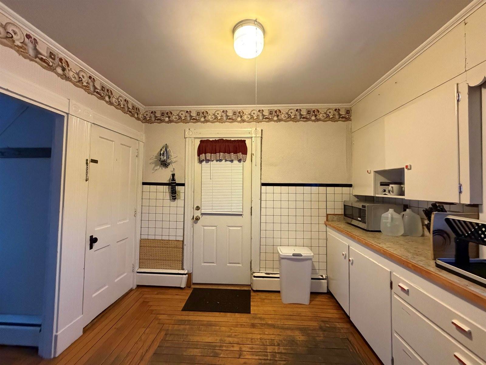 27 School Street, Guilford, ME 04443