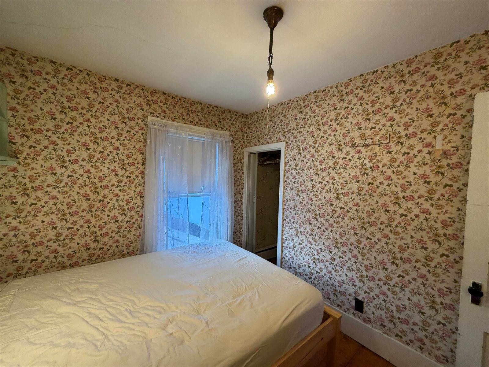 27 School Street, Guilford, ME 04443