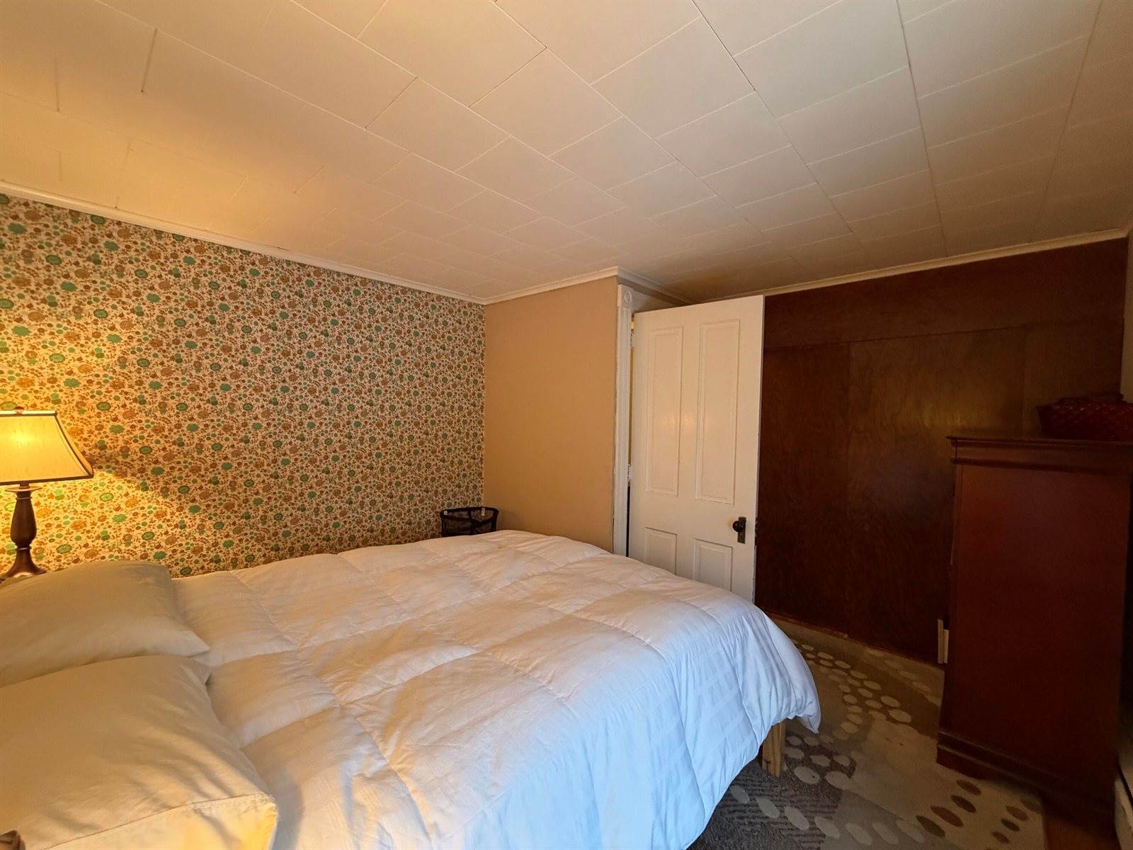 27 School Street, Guilford, ME 04443