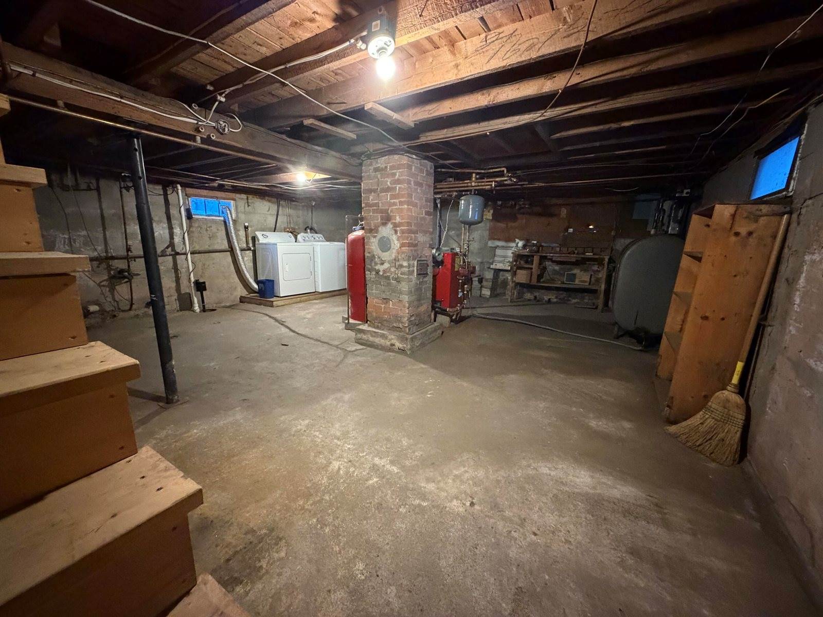 27 School Street, Guilford, ME 04443