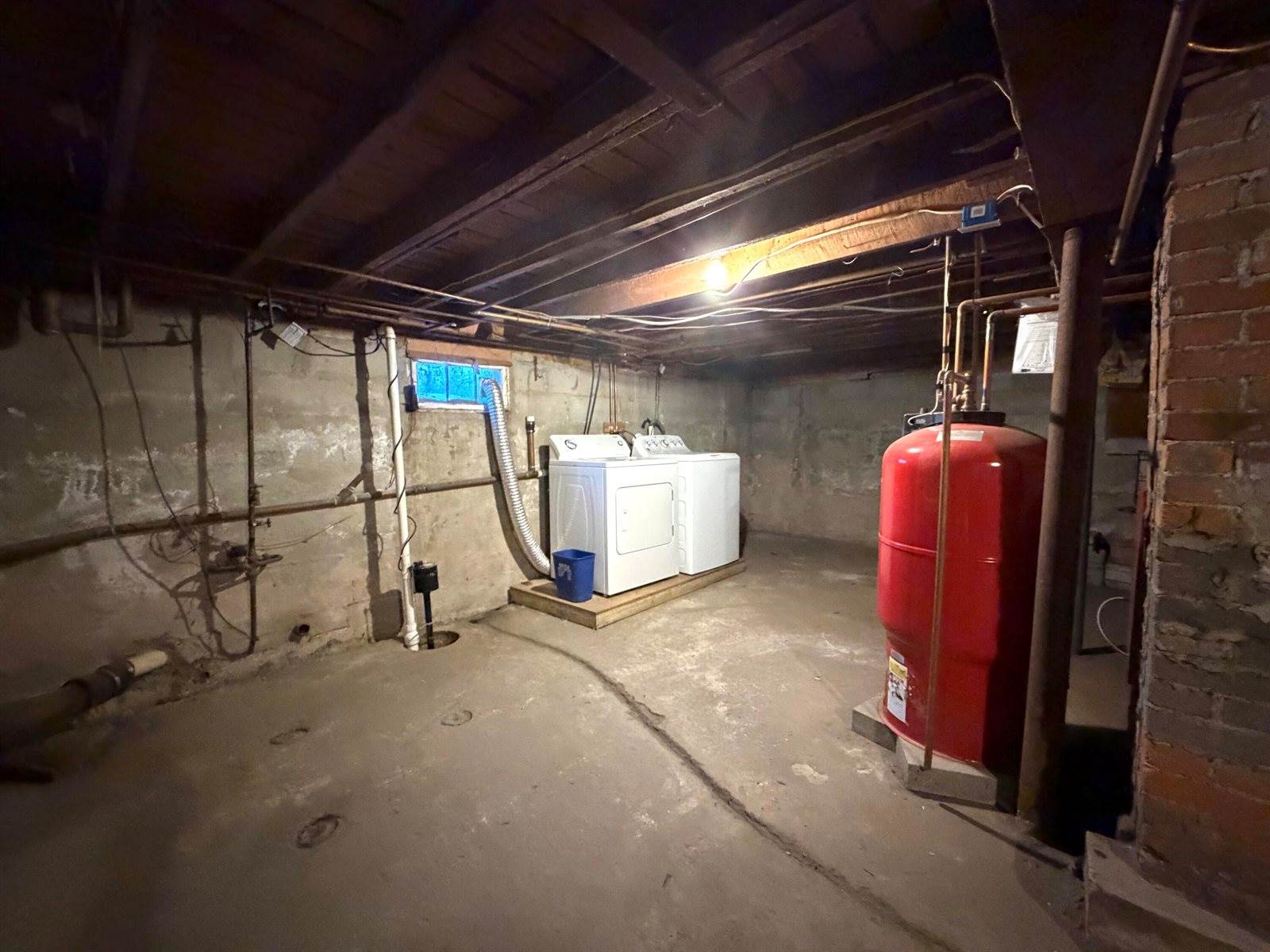 27 School Street, Guilford, ME 04443