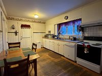 27 School Street, Guilford, ME 04443