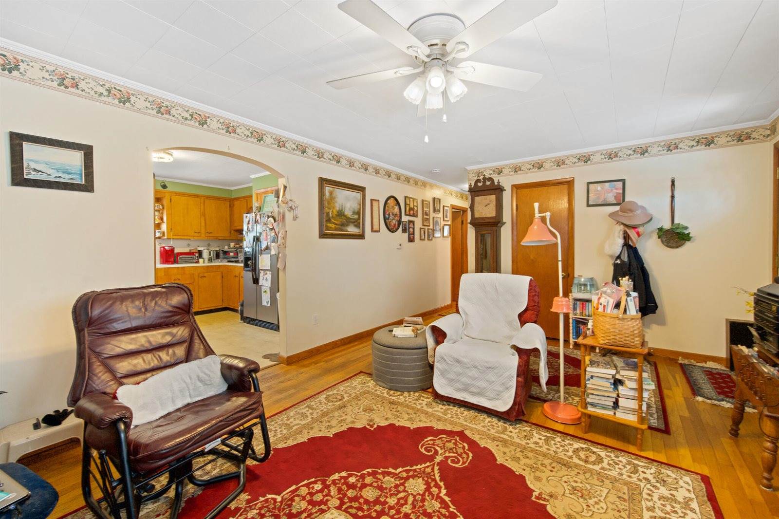 284 Parkway South, Brewer, ME 04412