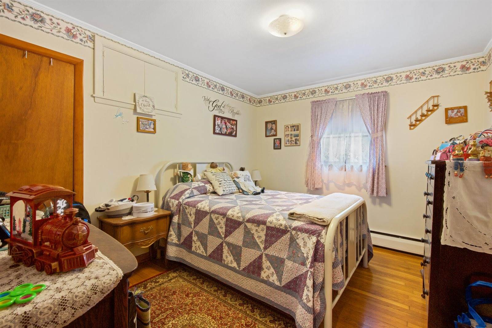 284 Parkway South, Brewer, ME 04412