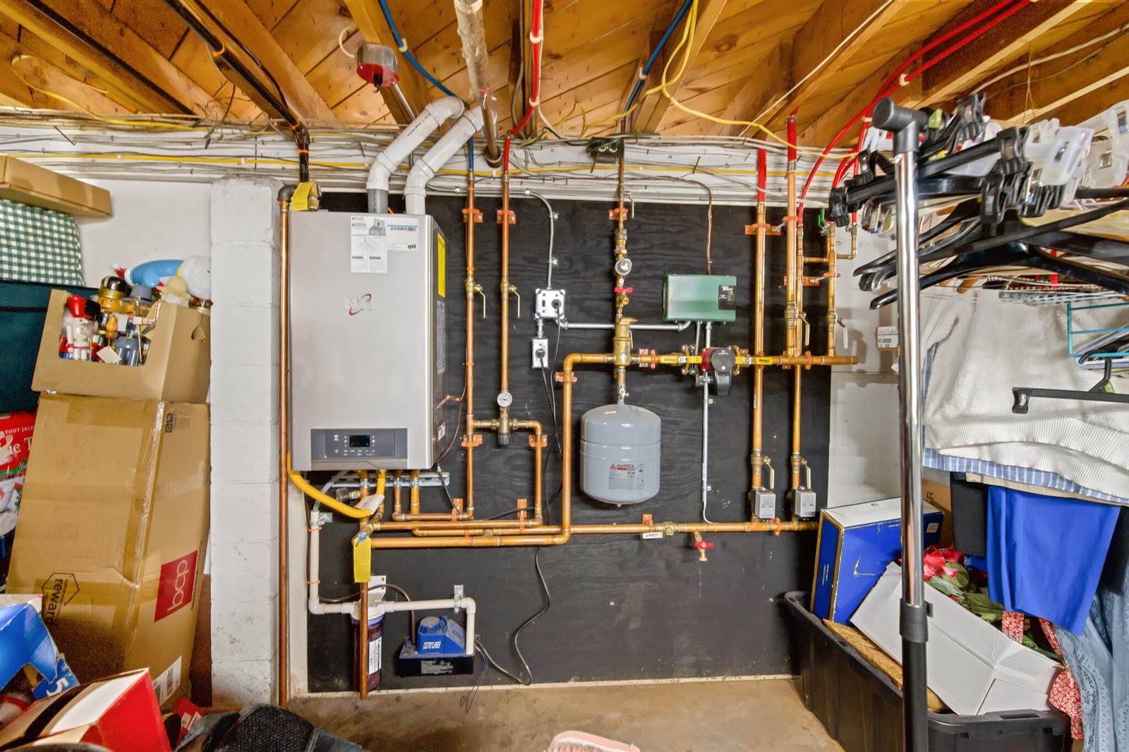 284 Parkway South, Brewer, ME 04412