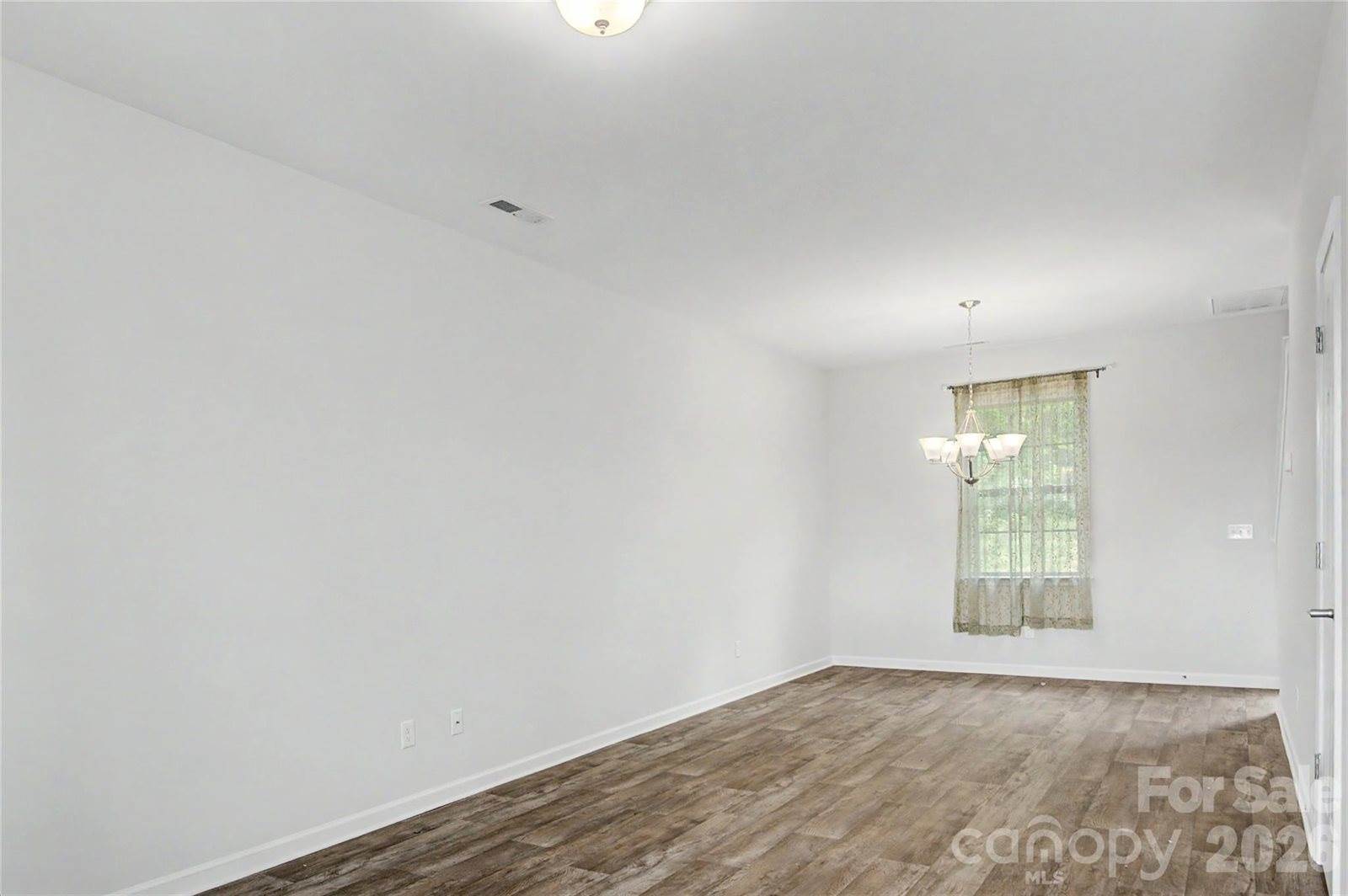 35 Greenly Lane, Fletcher, NC 28732