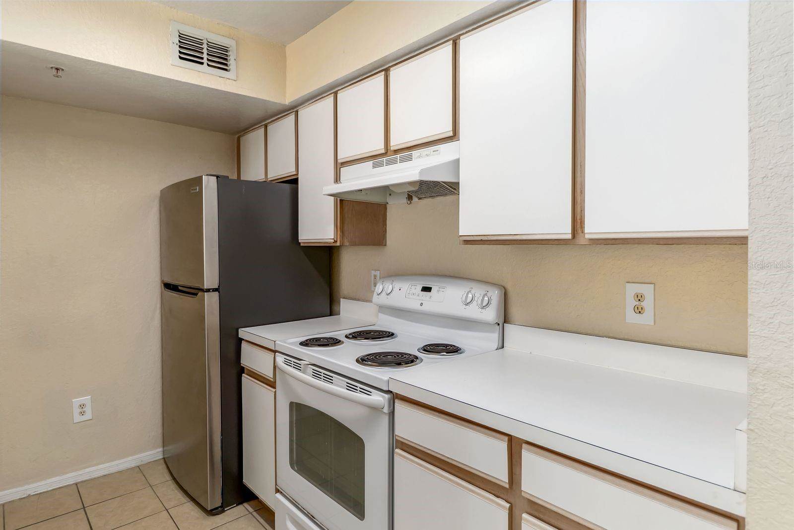 2217 Grand Cayman Court, Kissimmee, FL 34741