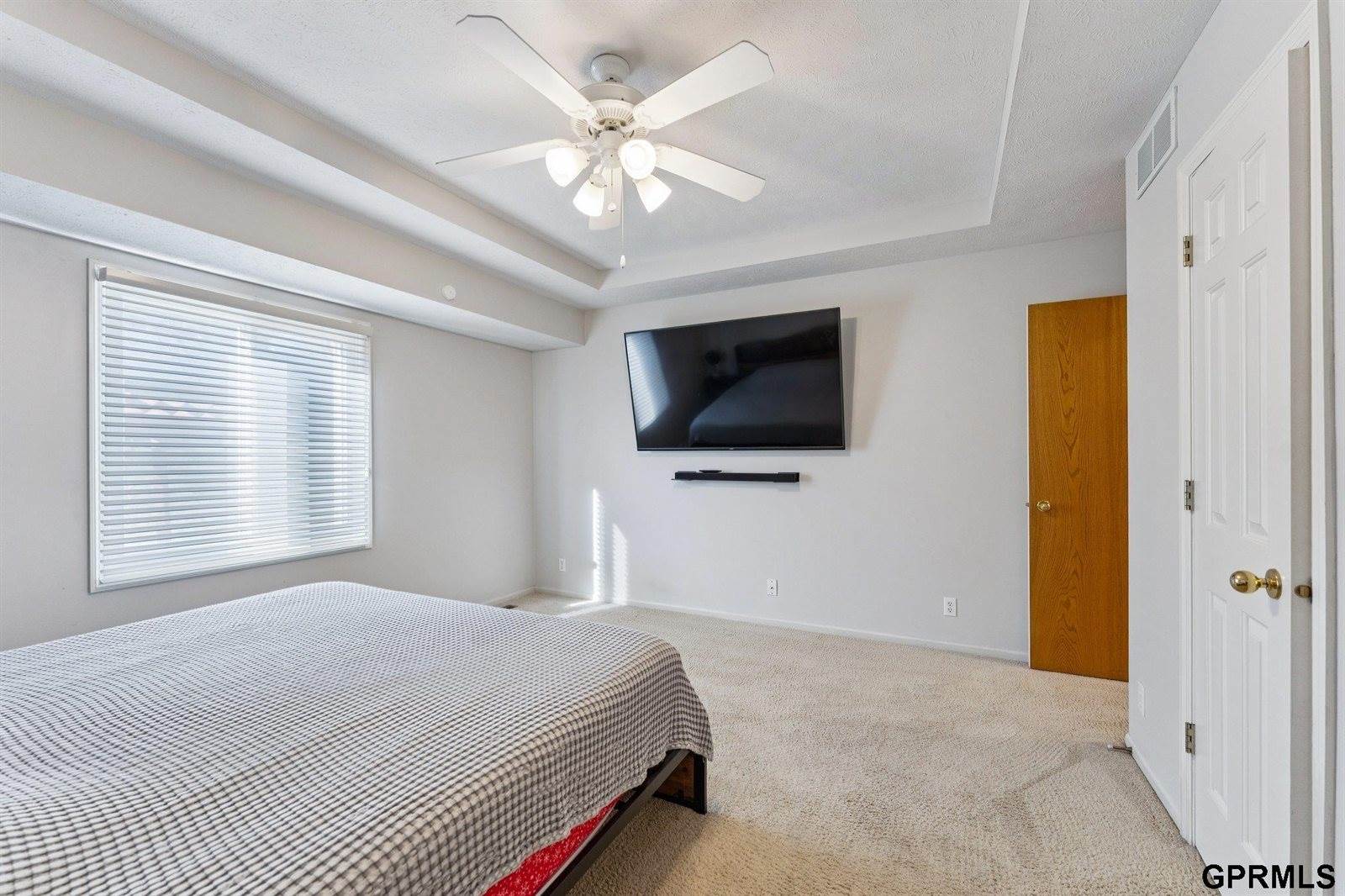 2504 North 154Th Avenue, Omaha, NE 68116