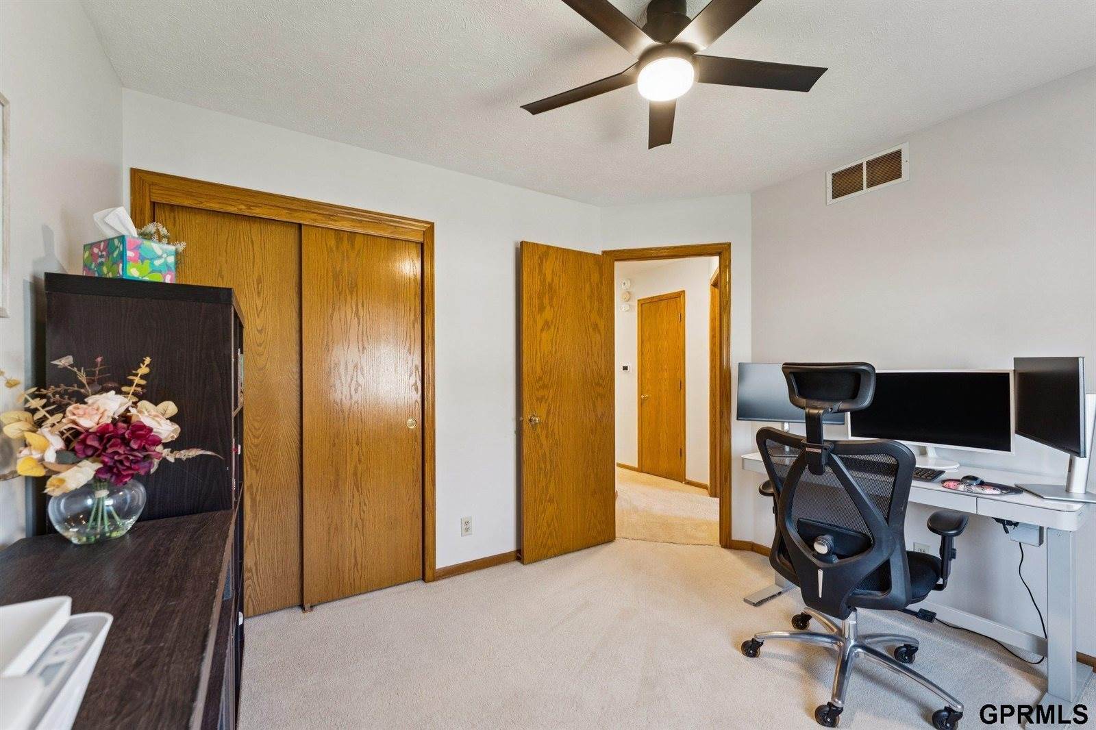 2504 North 154Th Avenue, Omaha, NE 68116