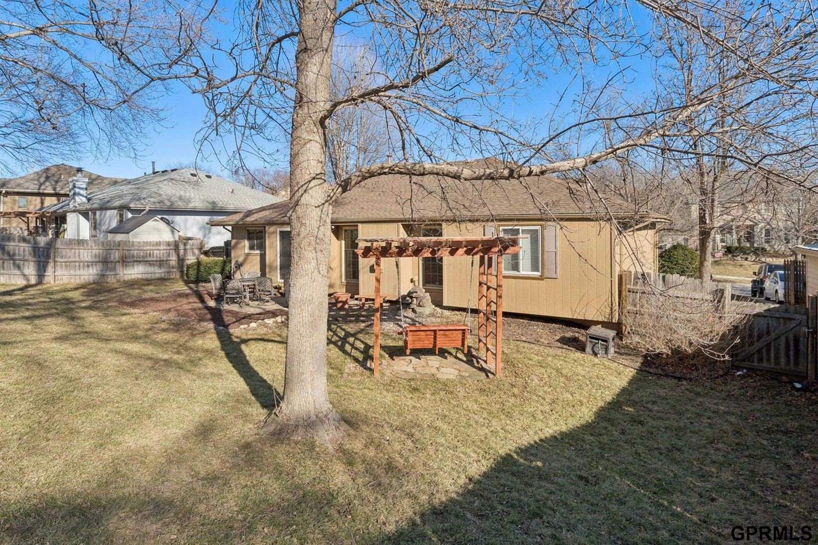 2504 North 154Th Avenue, Omaha, NE 68116