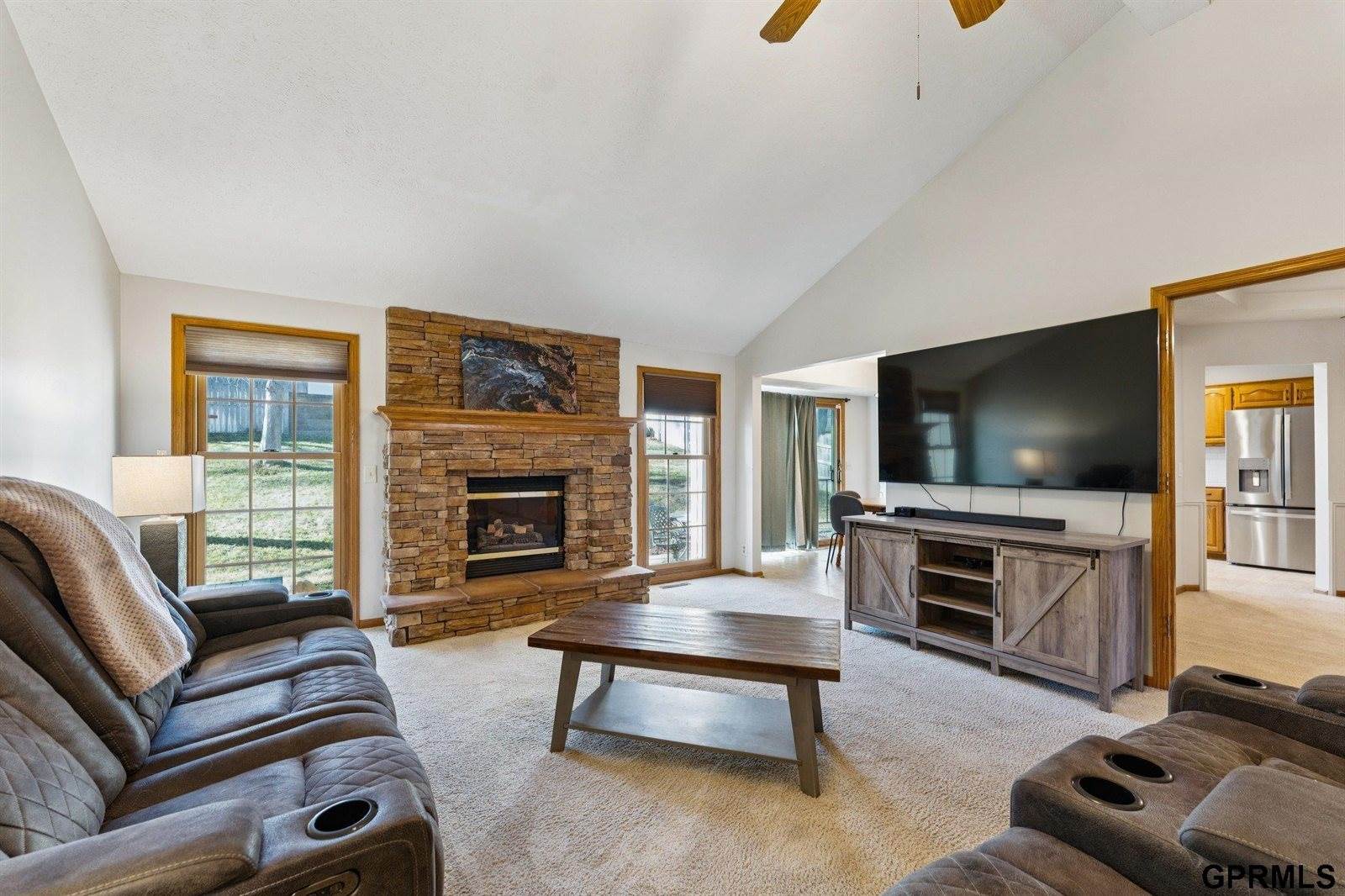 2504 North 154Th Avenue, Omaha, NE 68116