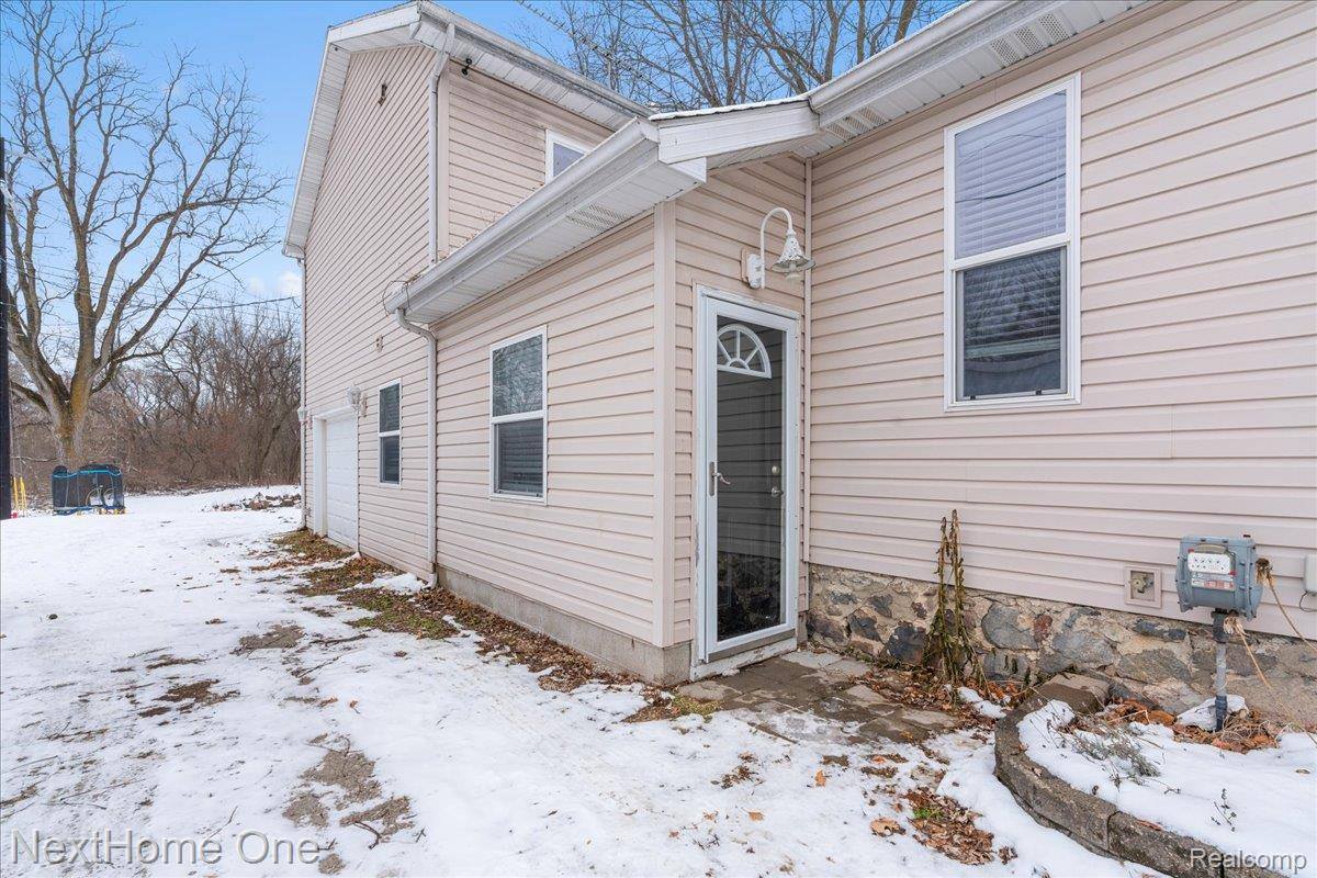 627 East Washington Street, HowellCity_Livingston, MI 48843