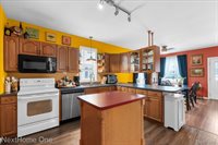 627 East Washington Street, HowellCity_Livingston, MI 48843