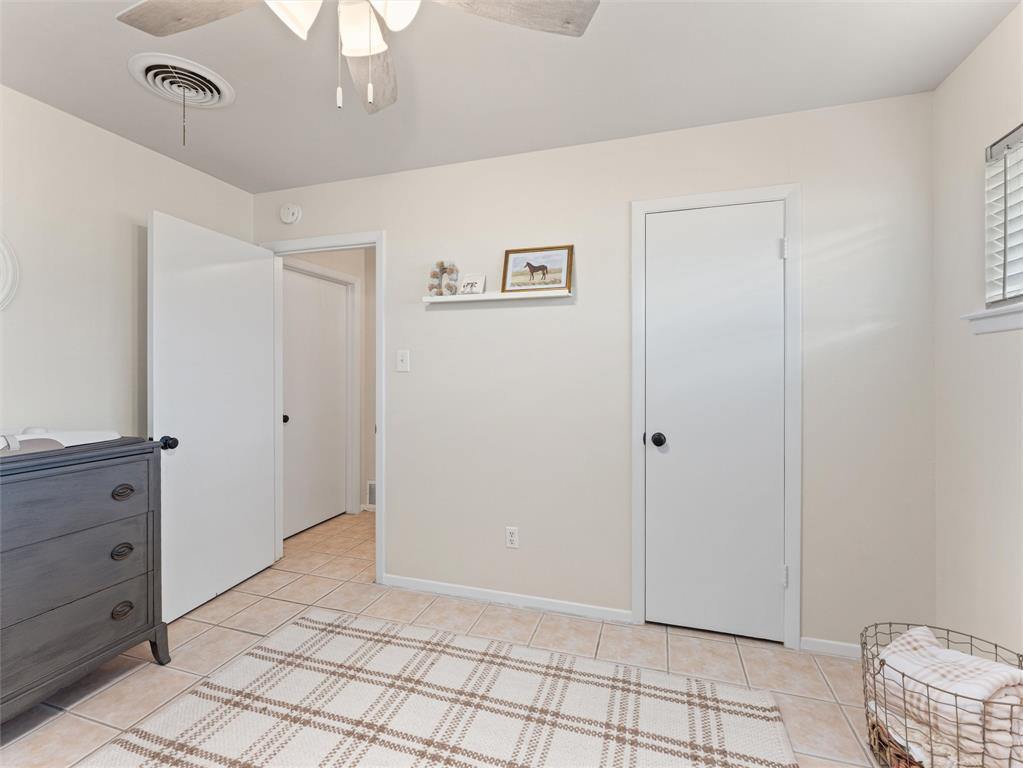 510 Overlook Drive, Midlothian, TX 76065