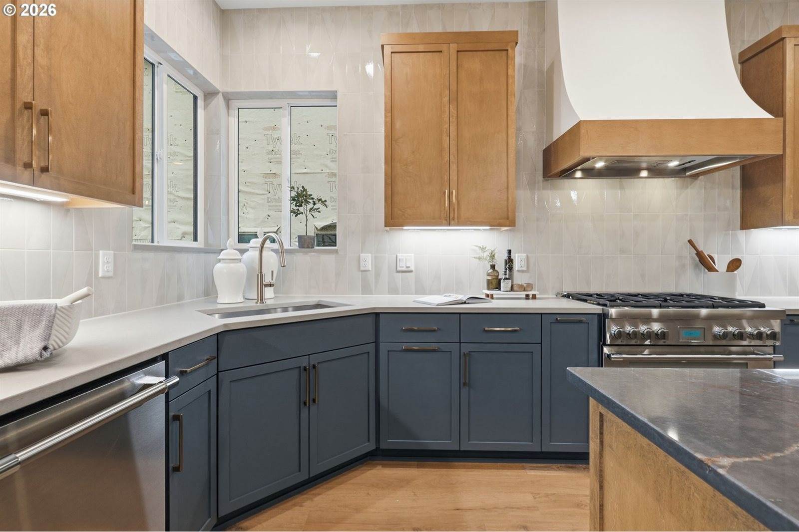 23037 SW Curry Ridge Dr, Sherwood, OR 97140