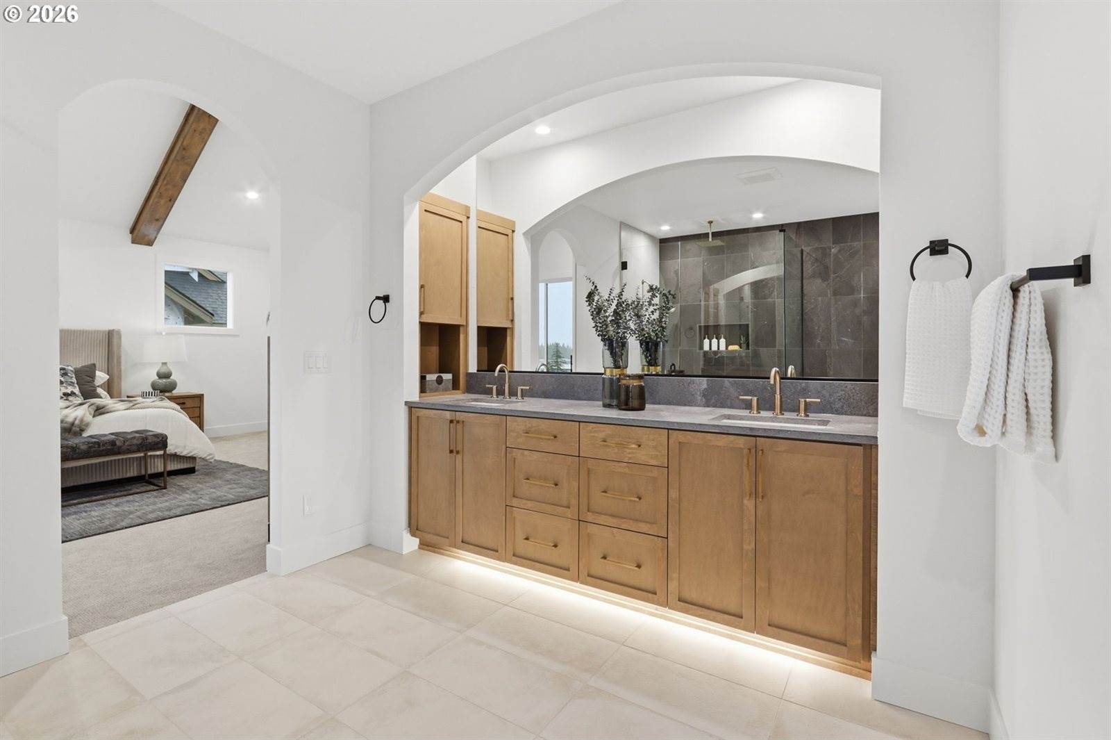 23037 SW Curry Ridge Dr, Sherwood, OR 97140