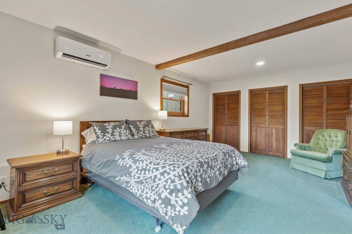 4 Solar Mountain Road, Gardiner, MT 59030