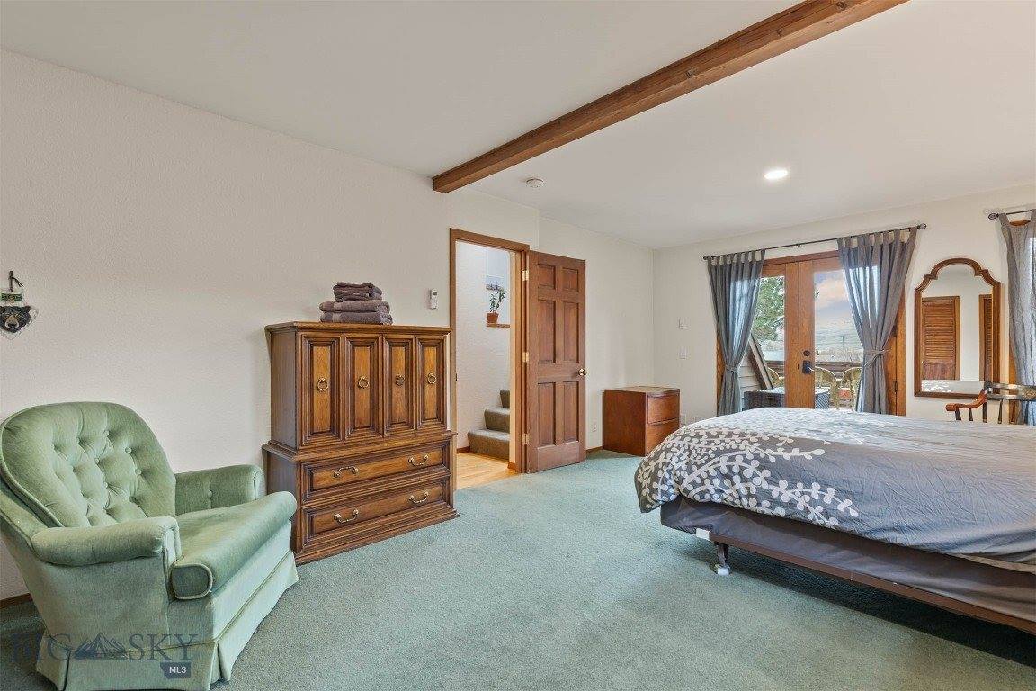 4 Solar Mountain Road, Gardiner, MT 59030