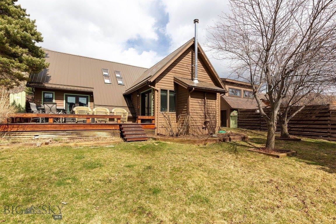 4 Solar Mountain Road, Gardiner, MT 59030