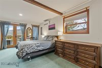 4 Solar Mountain Road, Gardiner, MT 59030