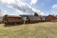 4 Solar Mountain Road, Gardiner, MT 59030