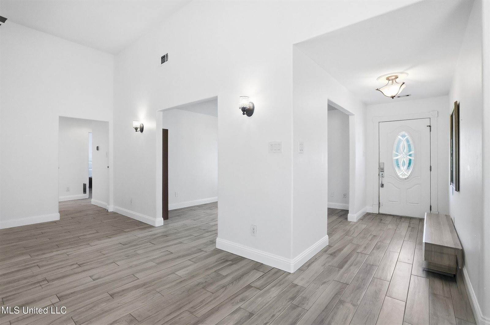 6800 Riviera Drive, Biloxi, MS 39532