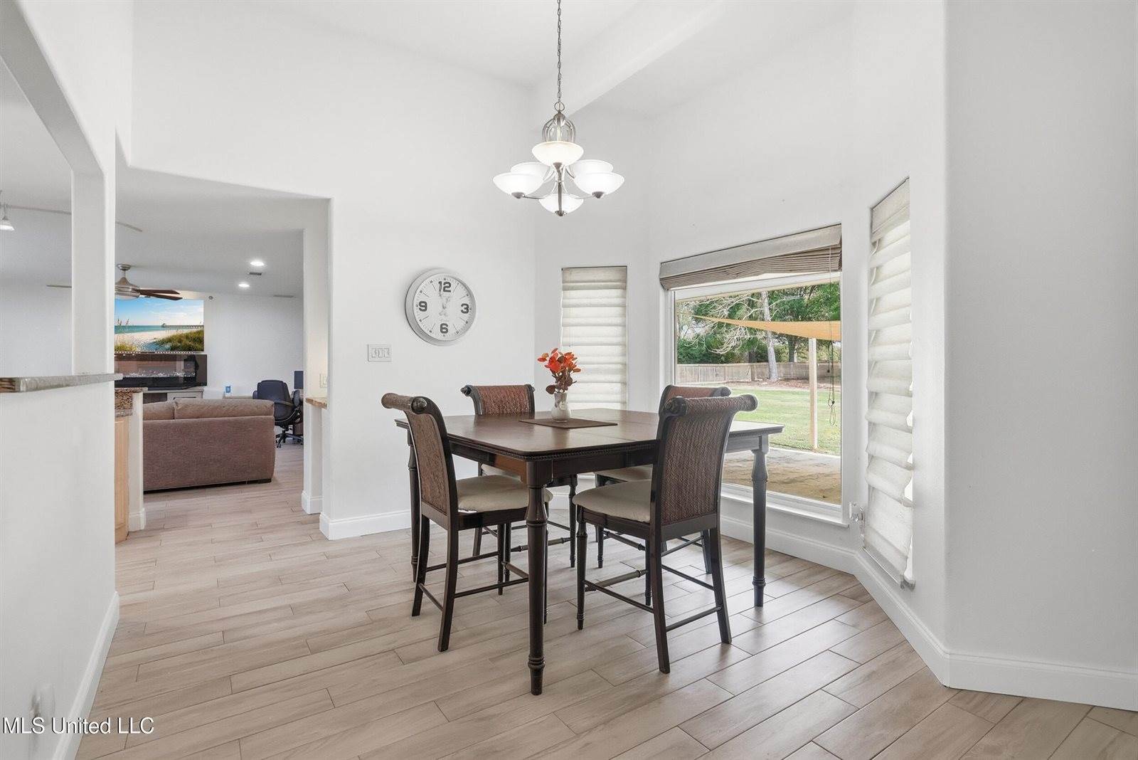 6800 Riviera Drive, Biloxi, MS 39532