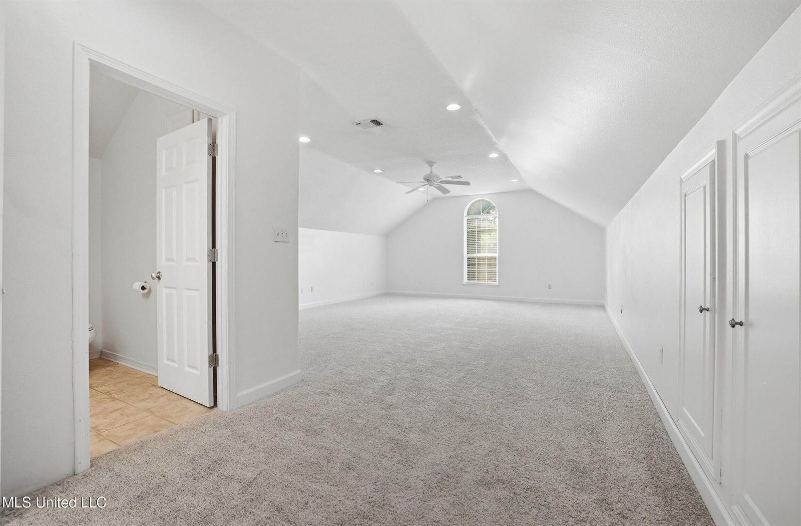 6800 Riviera Drive, Biloxi, MS 39532