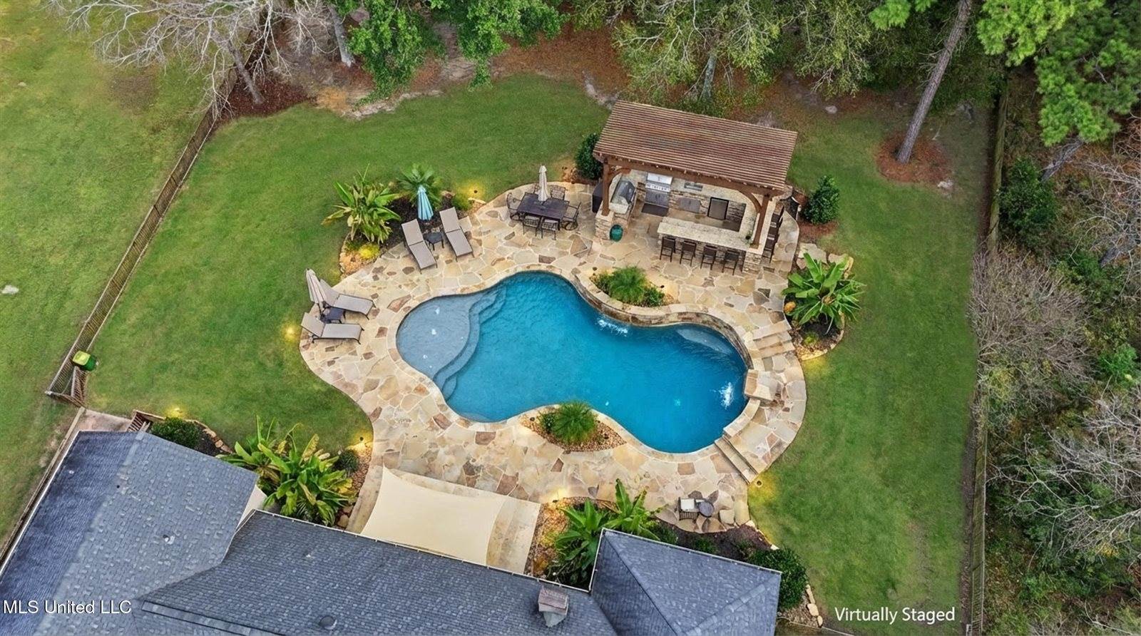 6800 Riviera Drive, Biloxi, MS 39532