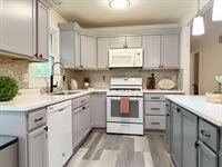 195 Corene Avenue, Waukee, IA 50263