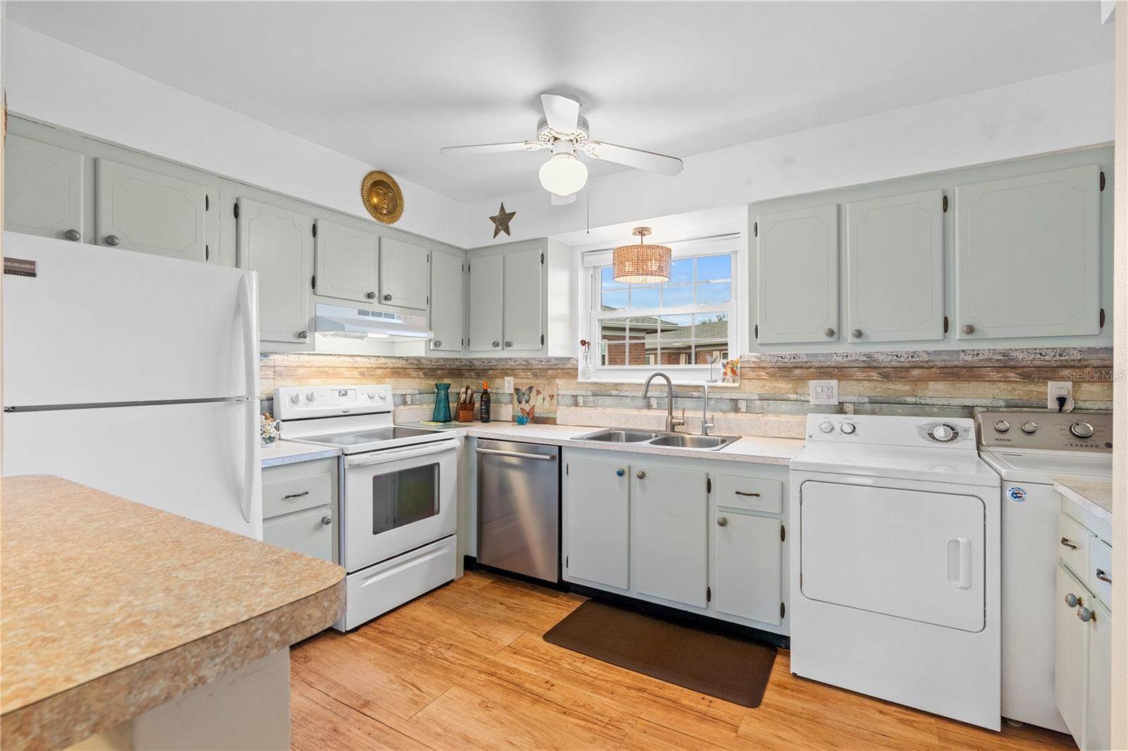 3910 37TH Street South, Saint Petersburg, FL 33711