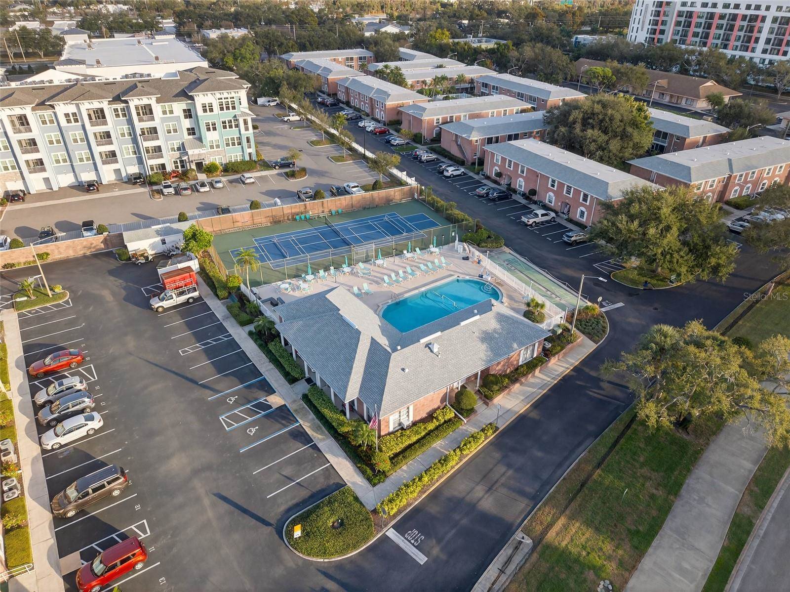 3910 37TH Street South, Saint Petersburg, FL 33711