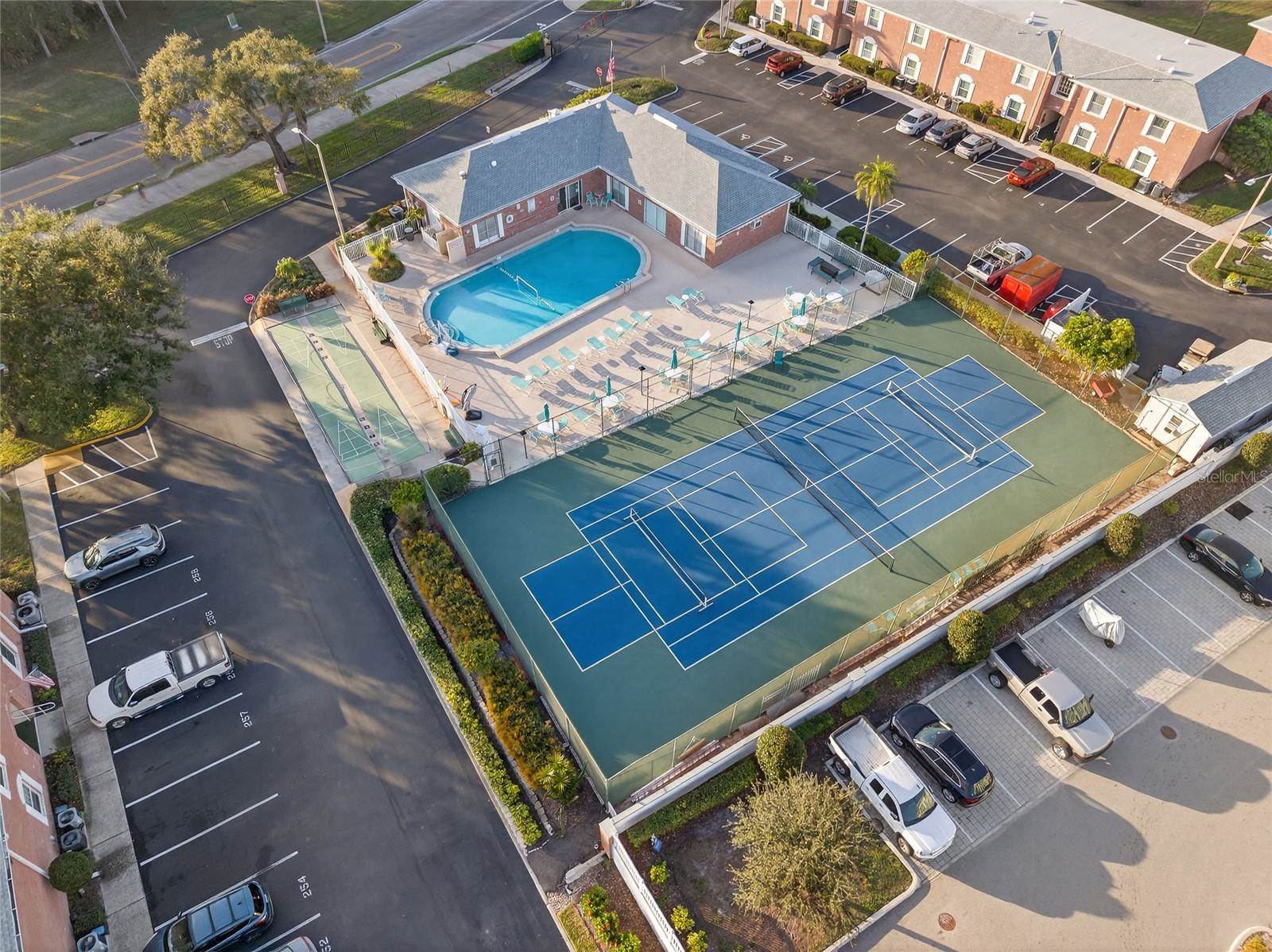 3910 37TH Street South, Saint Petersburg, FL 33711