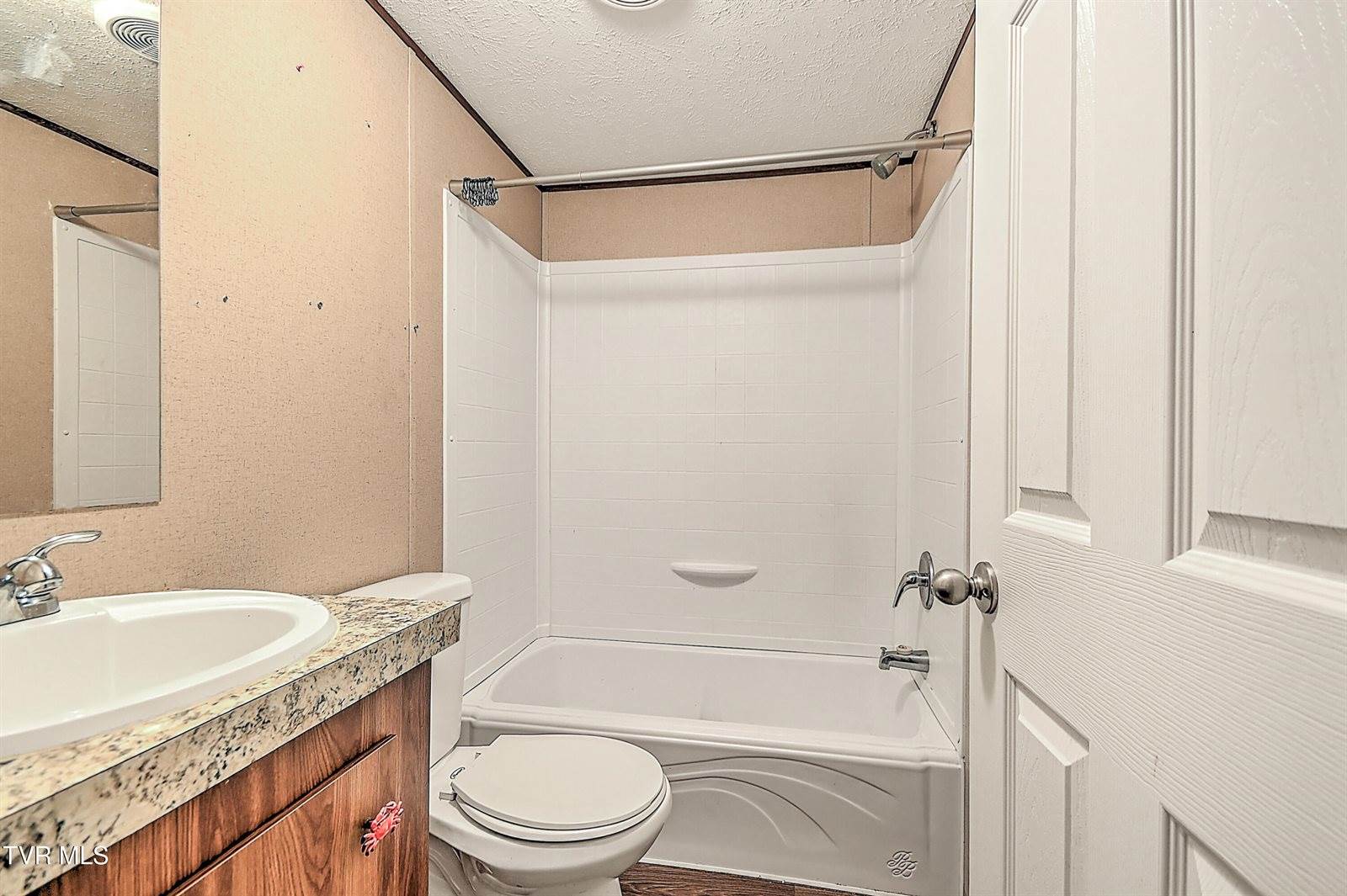 374 Bill Bennett Road, Johnson City, TN 37604