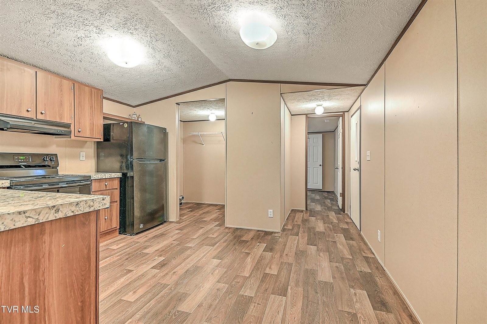 374 Bill Bennett Road, Johnson City, TN 37604