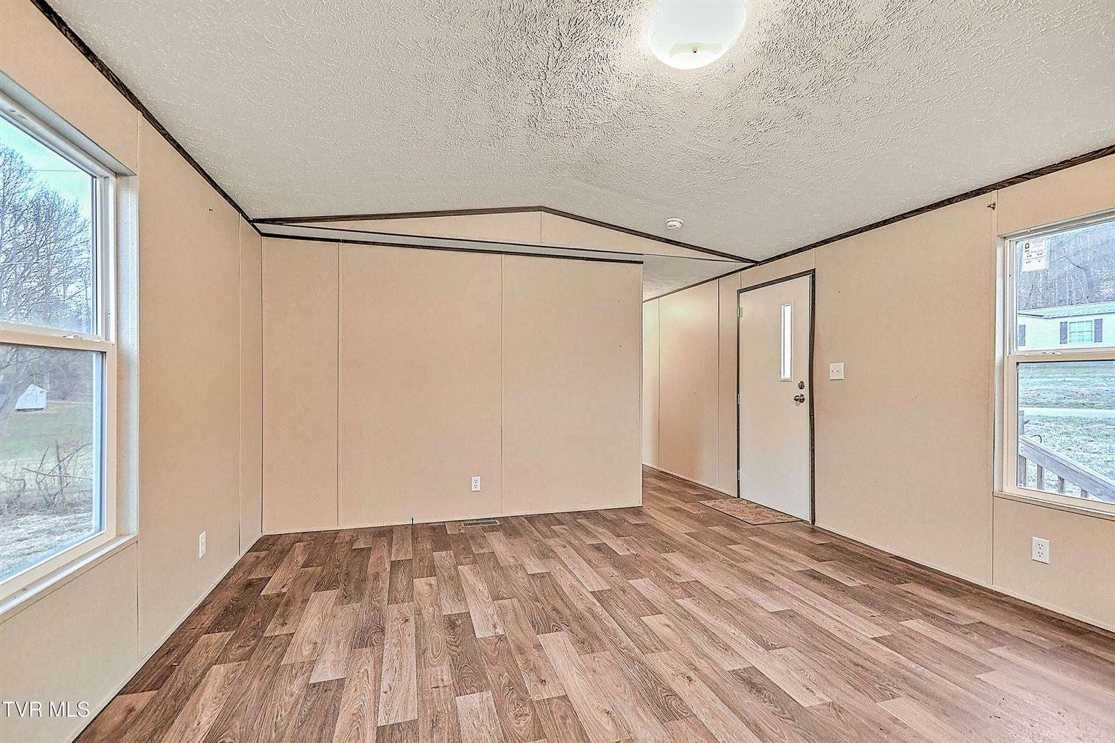 374 Bill Bennett Road, Johnson City, TN 37604