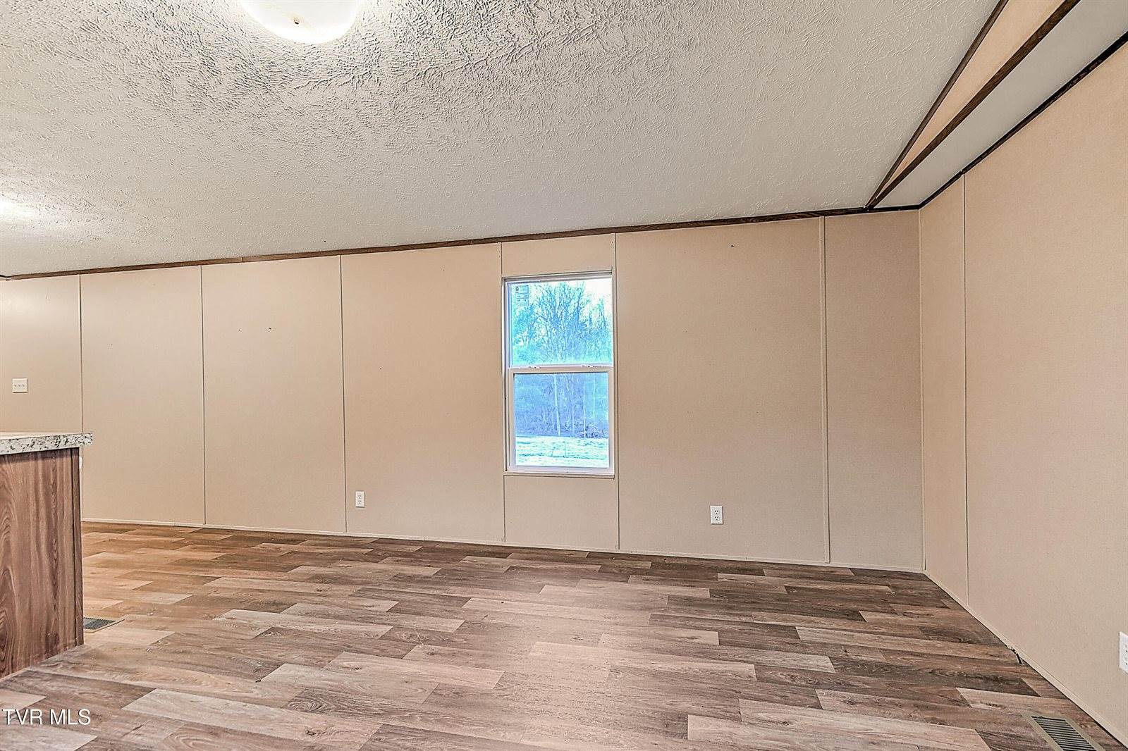 374 Bill Bennett Road, Johnson City, TN 37604