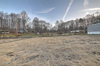 374 Bill Bennett Road, Johnson City, TN 37604