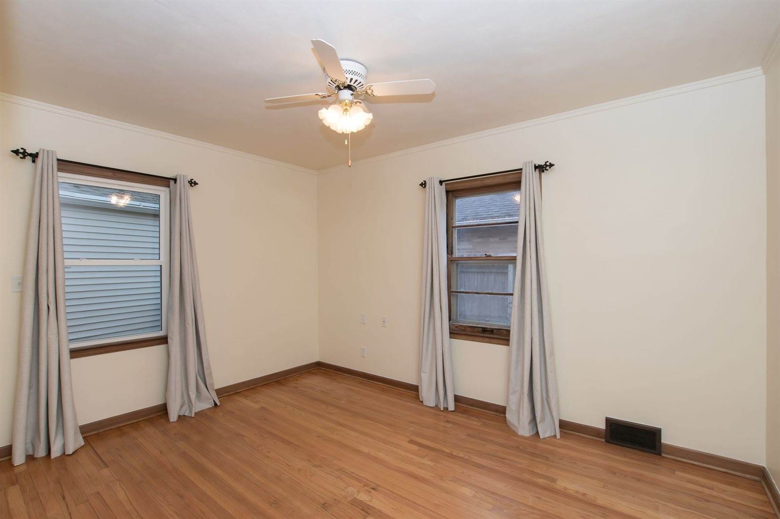 4931 Woodland Avenue, Des Moines, IA 50312