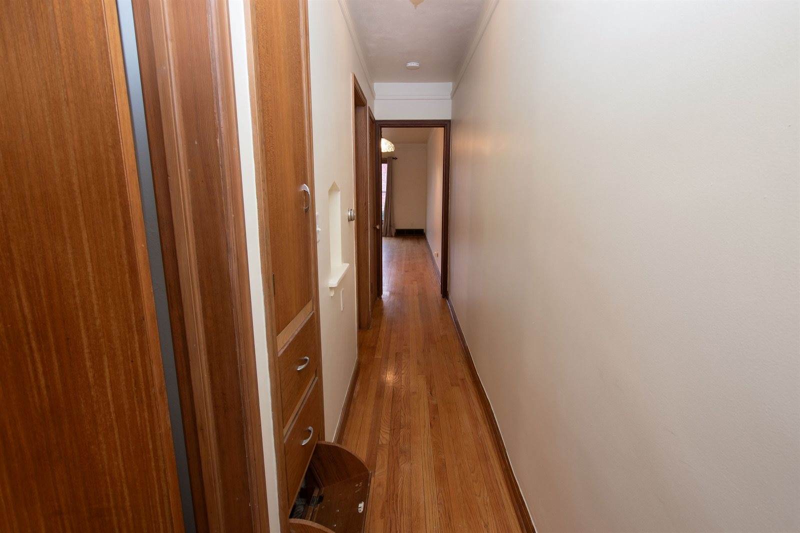 4931 Woodland Avenue, Des Moines, IA 50312