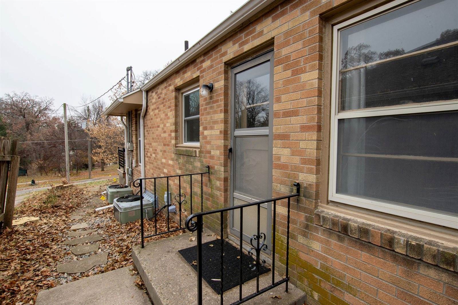 4931 Woodland Avenue, Des Moines, IA 50312