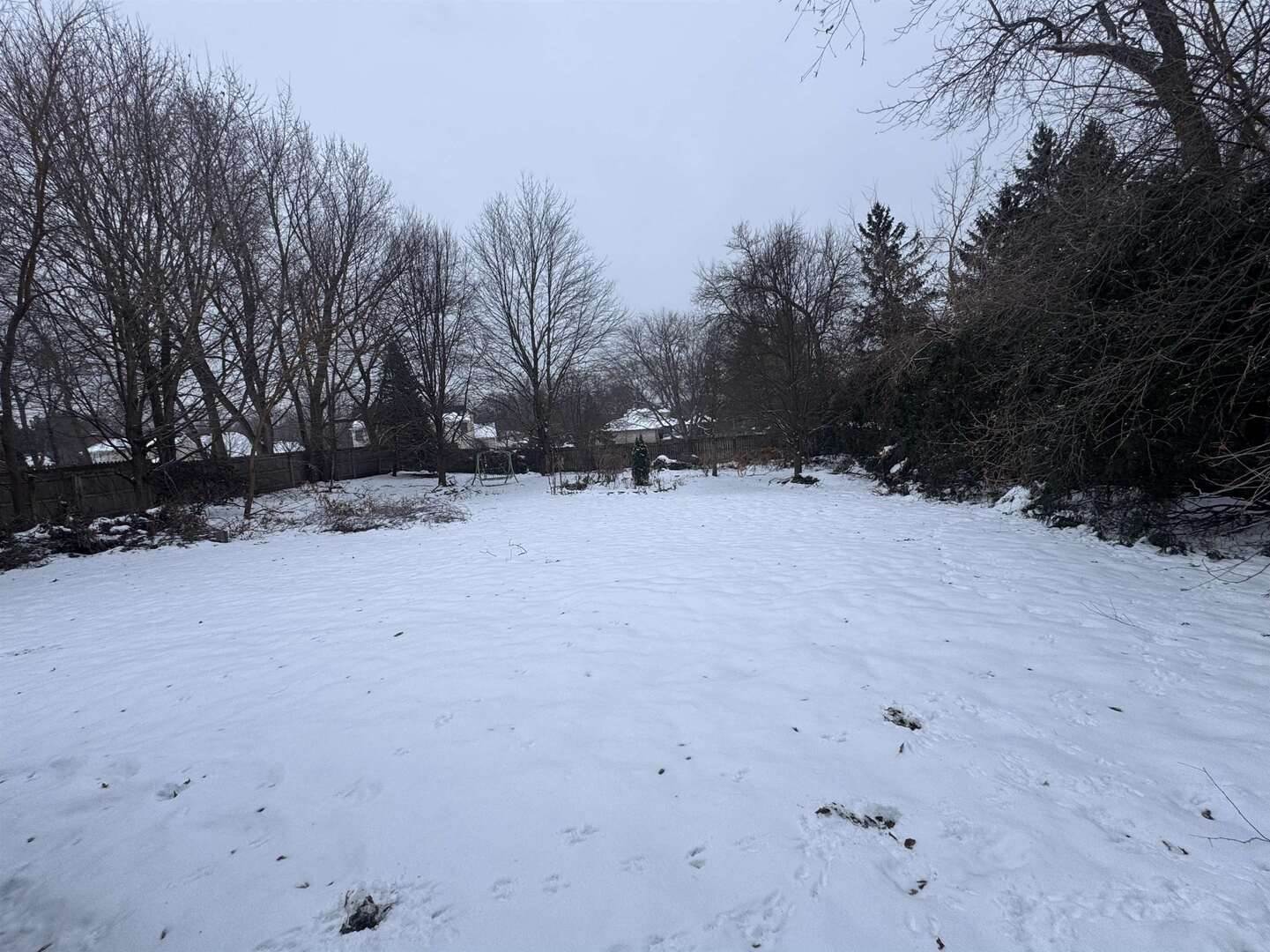 2435 East 41st Street, Davenport, IA 52806