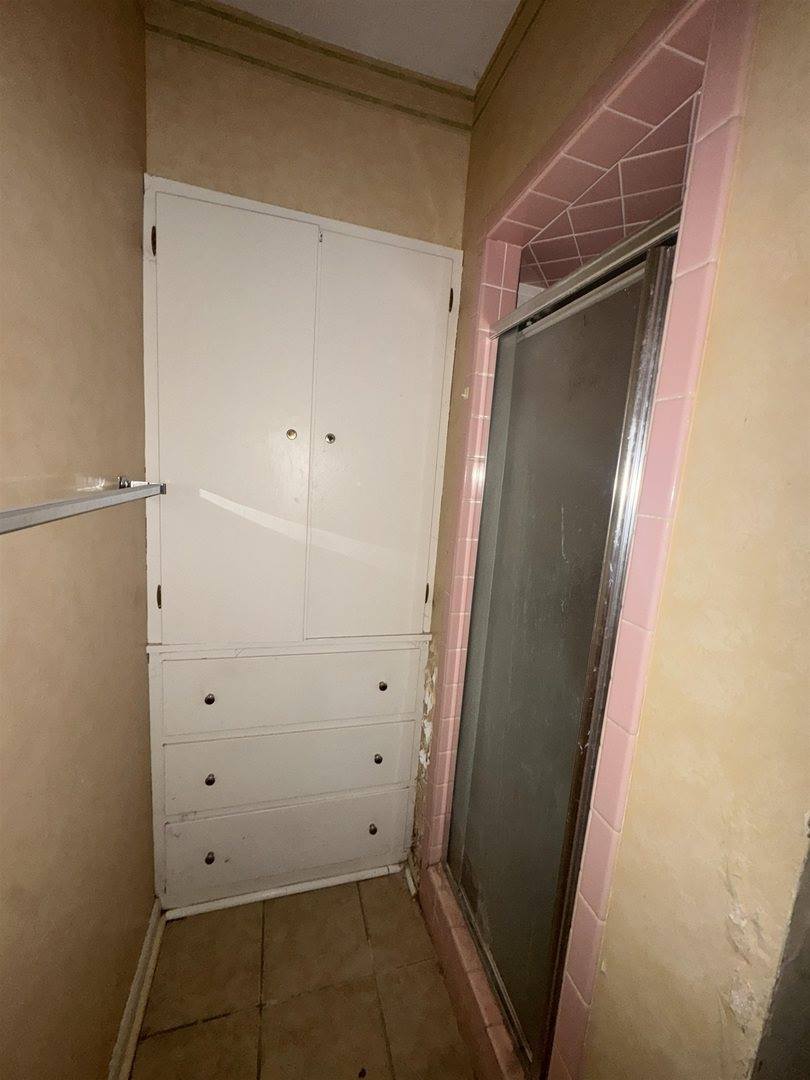 2435 East 41st Street, Davenport, IA 52806