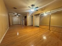 2435 East 41st Street, Davenport, IA 52806