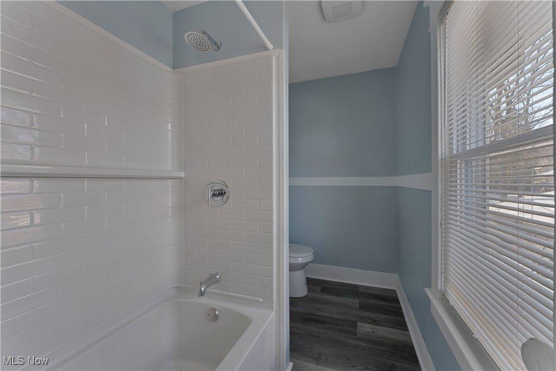 306 Maplewood Avenue, Struthers, OH 44471